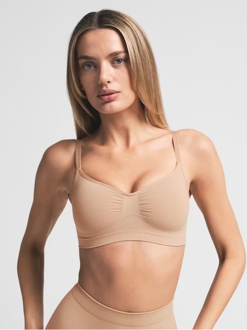 SKIMS Seamless Sculpt Bralette